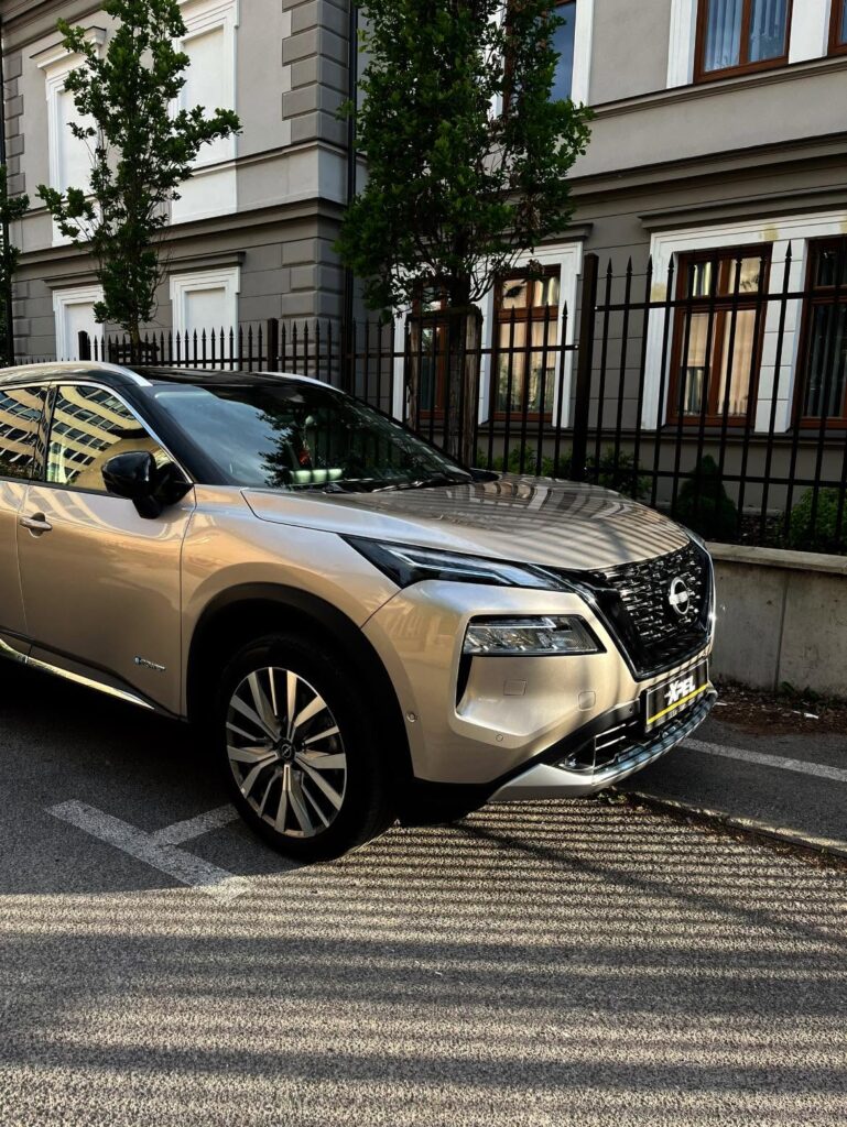 Nissan X-Trail po aplikácii PPF XPEL Ultimate Plus – predná časť zboku